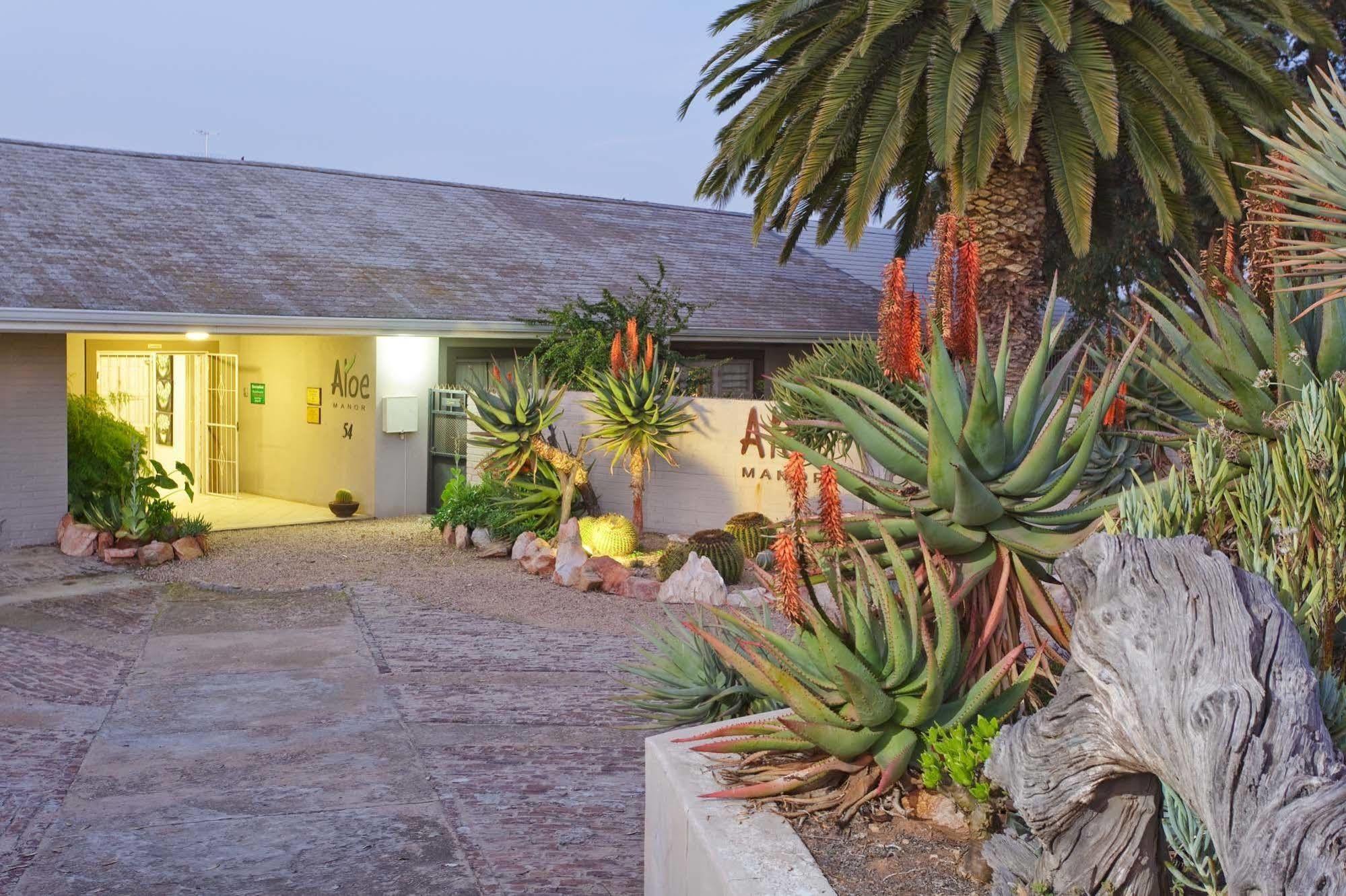 Hotel Aloe Manor Oudtshoorn Esterno foto