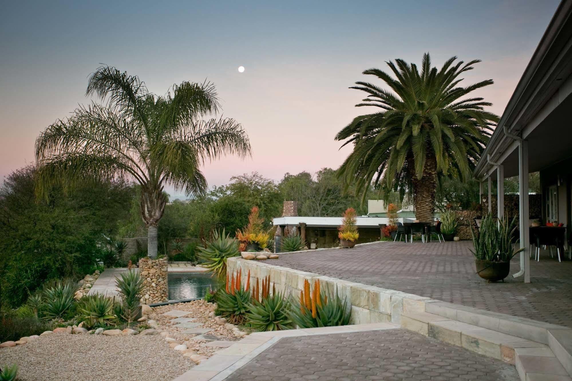 Hotel Aloe Manor Oudtshoorn Esterno foto