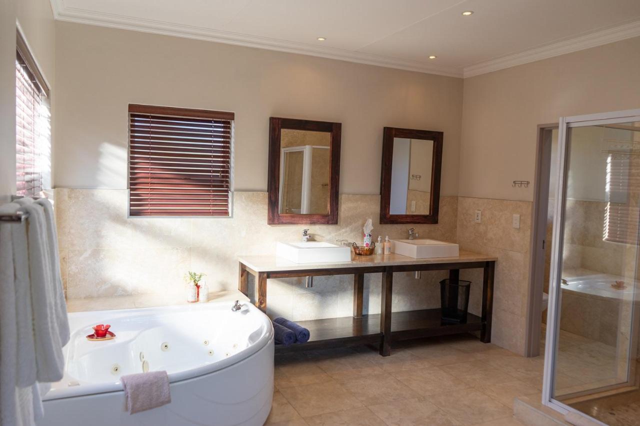 Hotel Aloe Manor Oudtshoorn Esterno foto